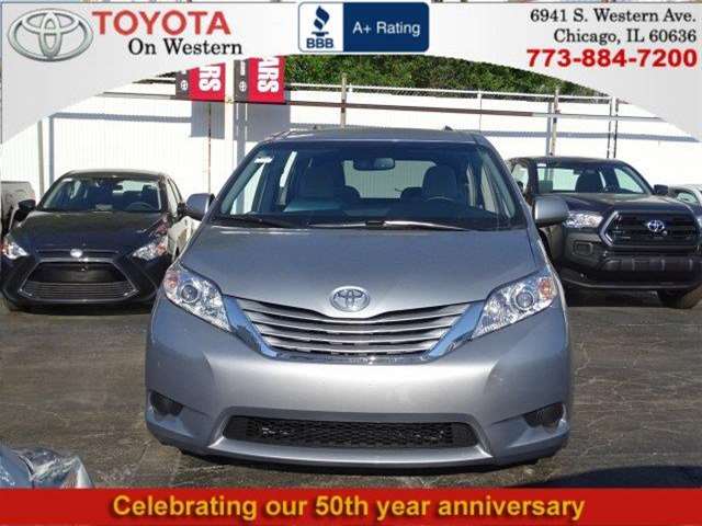 Toyota Sienna 2017 photo 20